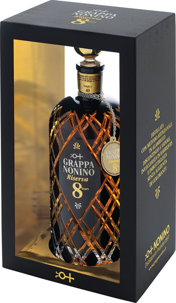 Nonino Grappa Riserva 8 Jahre 43%vol. Nonino Grappa Riserva 8 Jahre 43%vol.