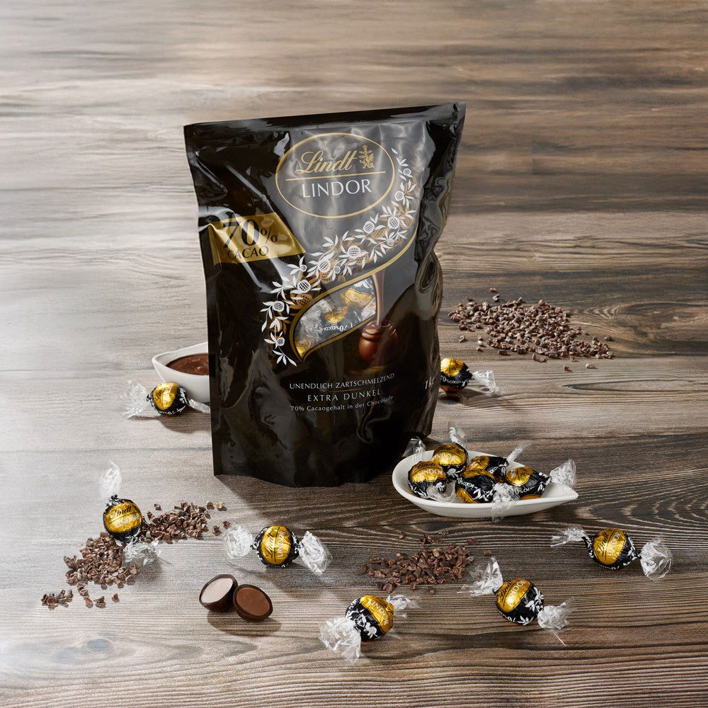 Lindt Lindor Schokoladen-Kugeln Dark im Vorratsbeutel Lindt Lindor Schokoladen-Kugeln Dark im Vorratsbeutel von Lindt