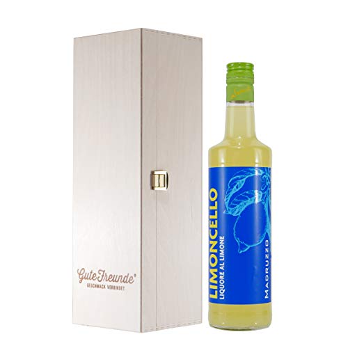 Madruzzo Limoncello Italienischer Zitronenlikör mit Geschenk-Holzkiste Madruzzo Limoncello Italienischer Zitronenlikör mit Geschenk-Holzkiste von Liqueur & Wine Trade