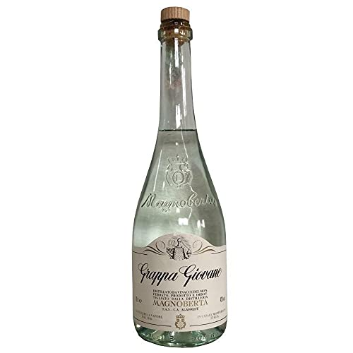 MAGNOBERTA JUNGE GRAPPA 70 CL von MAGNOBERTA