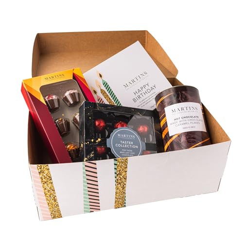Martin's Chocolatier Pinker Geburtstagskorb – Luxuriöse charakteristische Schokoladenbox, gemischte Schokoladentrüffel und Karamellschokoladenflocken, Geschenk-Set von Martins Chocolatier