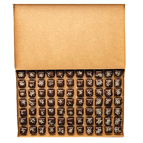 Pralinen 1kg Schachtel von 'Ali Baba' - Sesamsamen-Marzipan umhüllt in dunkler Schokolade. |Schokoladen Geschenke| von Martins Chocolatier