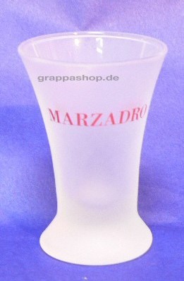 Marzadro - Stamperl Glas von Marzadro Grappa