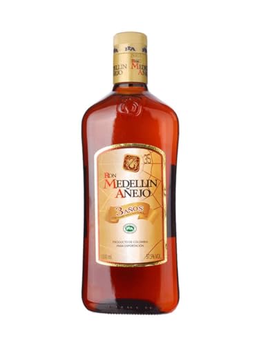 Brauner Rum aus Kolumbien, 3 Jahre Lagerung, Flasche 1 Liter - Ron MEDELLIN Añejo- 3 Años - 37,5% vol. - 1l. Brauner Rum aus Kolumbien, 3 Jahre Lagerung, Flasche 1 Liter - Ron MEDELLIN Añejo- 3 Años - 37,5% vol. - 1l. von MEDELLIN