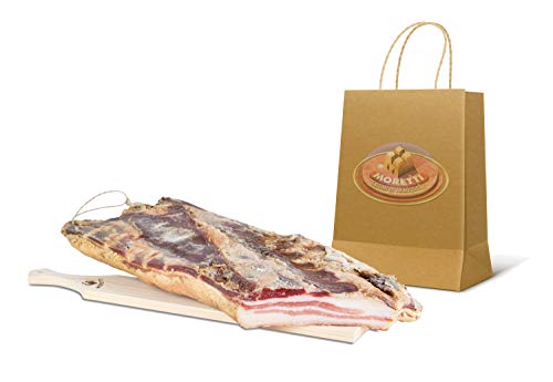 Moretti® | Angespannter und gerollter Speck | Vakuumverpackte Scheibe ca. 800g / 900g | Artisan gewürzt getrocknet | Vom reinen Schwein | Leicht geräuchert | In Geschenk Holzschneidebrett (Tempus) von Moretti