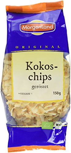 Für MorgenLand Kokoschips werden frische Kokosnüsse in scheibenähnliche Stücke geschnitten und geröstet. Mit ihrem typischen Aroma sind MorgenLand Bio-Kokoschips die ideale Zutat für süß-saure und süß-pikante Gemüse- oder Reisgerichte. Daneben verfeinern sie Desserts, Obstsalate, Eis oder Gebäck. von MorgenLand