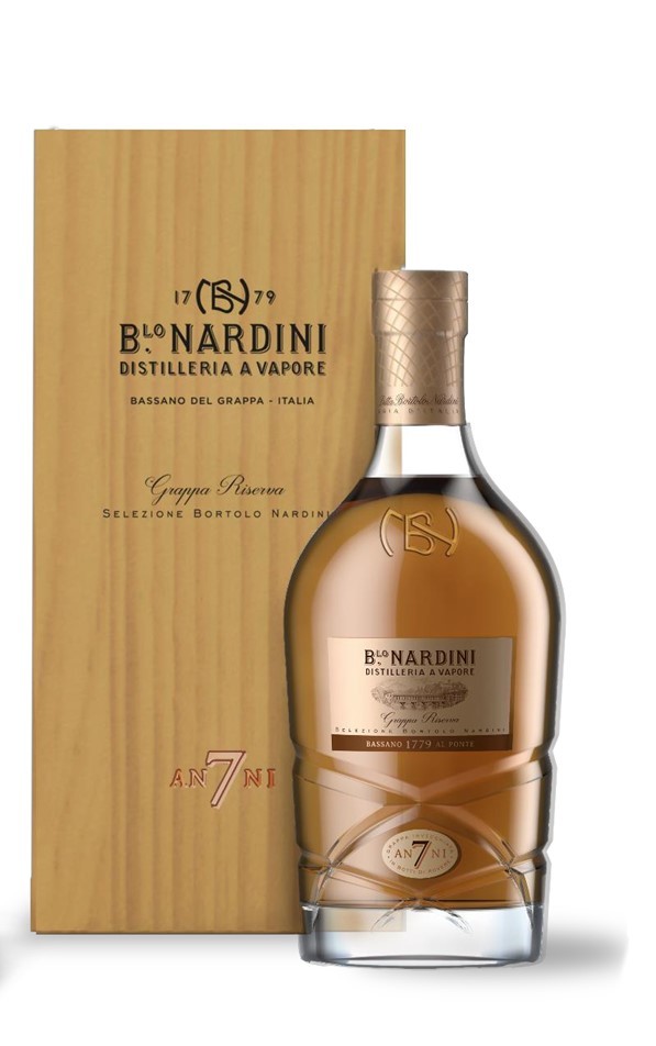 Nardini Grappa Selezione Riserva 7 anni in Holzkiste von Nardini Grappa