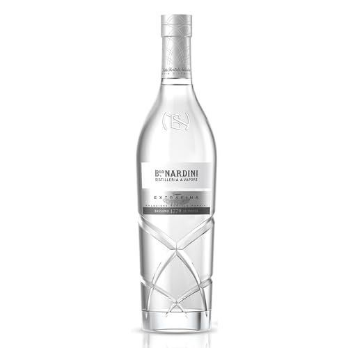 Nardini Grappa Extrafina - Selezione Bortolo 42% vol. - sanfter Grappa mit unmittelbar blumigem Duft und fruchtigen Aromen, perfekt nach schwerem Essen - in passender Geschenkbox (1 x 0.7l) von Nardini