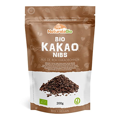Roh Kakao Nibs Bio 200g. Organic Raw Cacao Nibs. Rohkost, natürlich und rein. Produziert in Peru aus der Theobroma Cocoa Pflanze. Quelle für Magnesium, Kalium und Eisen. von NaturaleBio