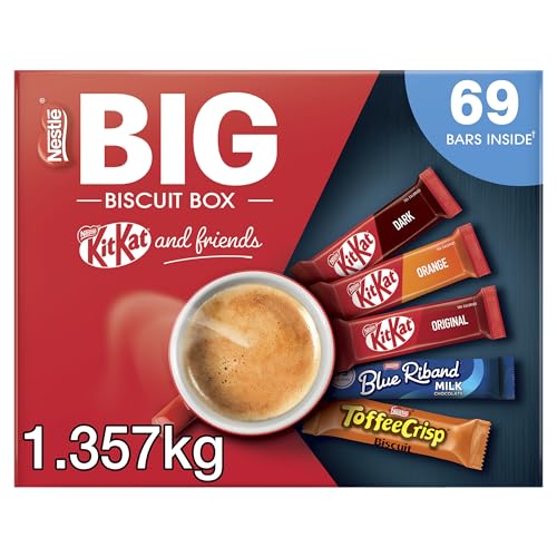 Nestle Kitkat and Friends Große Keksbox, 69 x Schokoladenkeksriegel, KitKat, Blue Riband, Toffee Crisp, Schokoladenbox, 1,357 kg von Nestlé