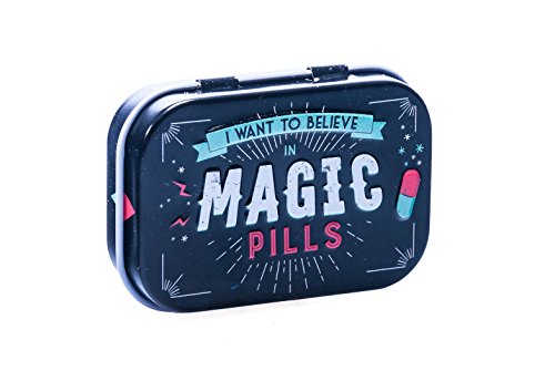 Nostalgic-Art Retro Pillendose, 4 x 6 x 1,6 cm, Magic Pills – Geschenk-Idee für Nostalgie-Fans, mit Pfefferminz-Dragees, Vintage Design von Nostalgic-Art