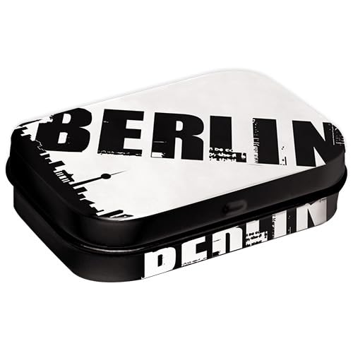 Nostalgic-Art Retro Pillendose, 4 x 6 x 1,6 cm, Berlin Skyline Schwarz – Souvenir & Geschenk-Idee, mit Pfefferminz-Dragees, Vintage Design Nostalgic-Art Retro Pillendose, 4 x 6 x 1,6 cm, Berlin Skyline Schwarz – Souvenir & Geschenk-Idee, mit Pfefferminz-Dragees, Vintage Design von Nostalgic-Art