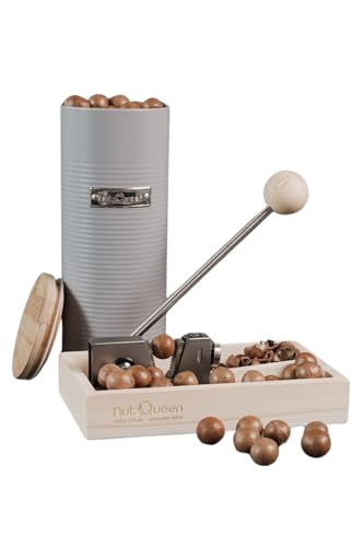 Macadamianuss StarterSet inkl. Nussknacker, Dose und 1,25 kg Macadamianüsse in Schale, nachhaltig und dekorativ, frischer und einzigartiger Geschmack Macadamianuss StarterSet inkl. Nussknacker, Dose und 1,25 kg Macadamianüsse in Schale, nachhaltig und dekorativ, frischer und einzigartiger Geschmack von NutQueen