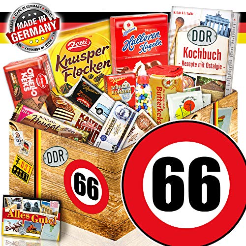 ostprodukte-versand DDR Geschenk L - Zahl 66 - Geschenk Idee Vati - Suessigkeiten Korb von ostprodukte-versand