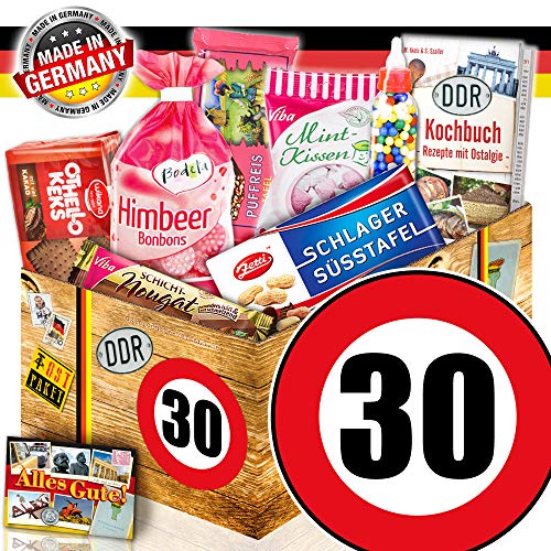 DDR Geschenk box / Geburtstag Frau / Zahl 30 / Süssigkeiten Geschenk von Ostprodukte-Versand.de