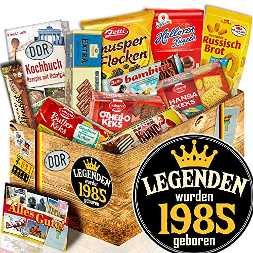 ostprodukte-versand Geschenkbox mit Keksen/DDR Set/Legenden 1985 / Geschenke für Ihn von ostprodukte-versand