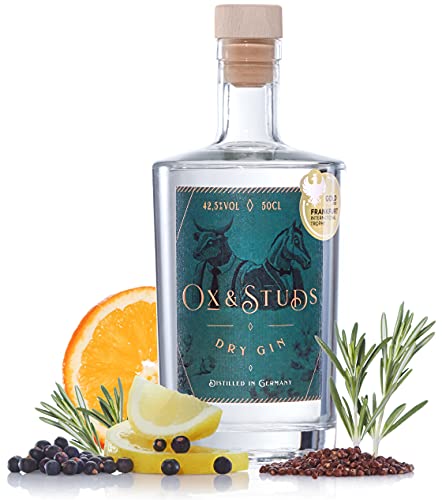 Ox & Studs® Dry Gin - [1 x 0,5 L] - Handgefertigter Premium Gin aus dem Schwarzwald - Traditionell mit klassischem Wacholderaroma & frischen Zitrusfrüchten von Ox & Studs