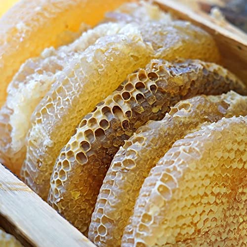 Wabenhonig im Holzrahmen 1100g ± 100g Brutto | 100% Ohne Zusatzstoffe Naturbelassene (Karakovan) Honig | Herkunft Türkei | Neue Ernte Wabenhonig im Holzrahmen 1100g ± 100g Brutto | 100% Ohne Zusatzstoffe Naturbelassene (Karakovan) Honig | Herkunft Türkei | Neue Ernte von PERGAMO Natural Flavor