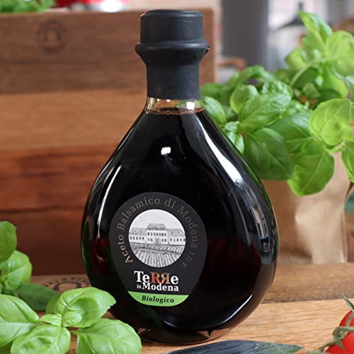 Aceto balsamico di Modena I.G.P. 250ml - original italienischer, dickflüssiger Balsamico Essig ohne Zucker - mindestens 5 Jahre im Holzfass gereift - frei von Zusatz- und Konservierungsstoffen Aceto balsamico di Modena I.G.P. 250ml - original italienischer, dickflüssiger Balsamico Essig ohne Zucker - mindestens 5 Jahre im Holzfass gereift - frei von Zusatz- und Konservierungsstoffen von Palatina Werkstatt