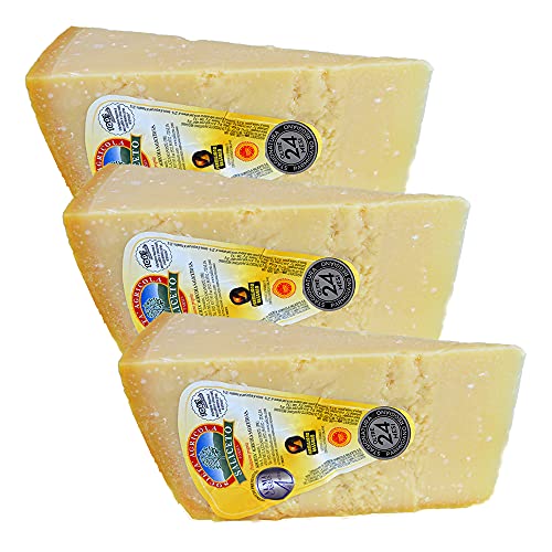 3 Stücke insgesamt kg 4,050 3 Stücke insgesamt kg 4,050 von Parmigiano Reggiano PDO