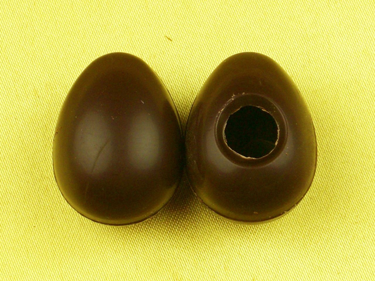 1 Folie Hohlkörper Mini-Eier Zartbitter 1 Folie Hohlkörper Mini-Eier Zartbitter von Cake-Masters Basics