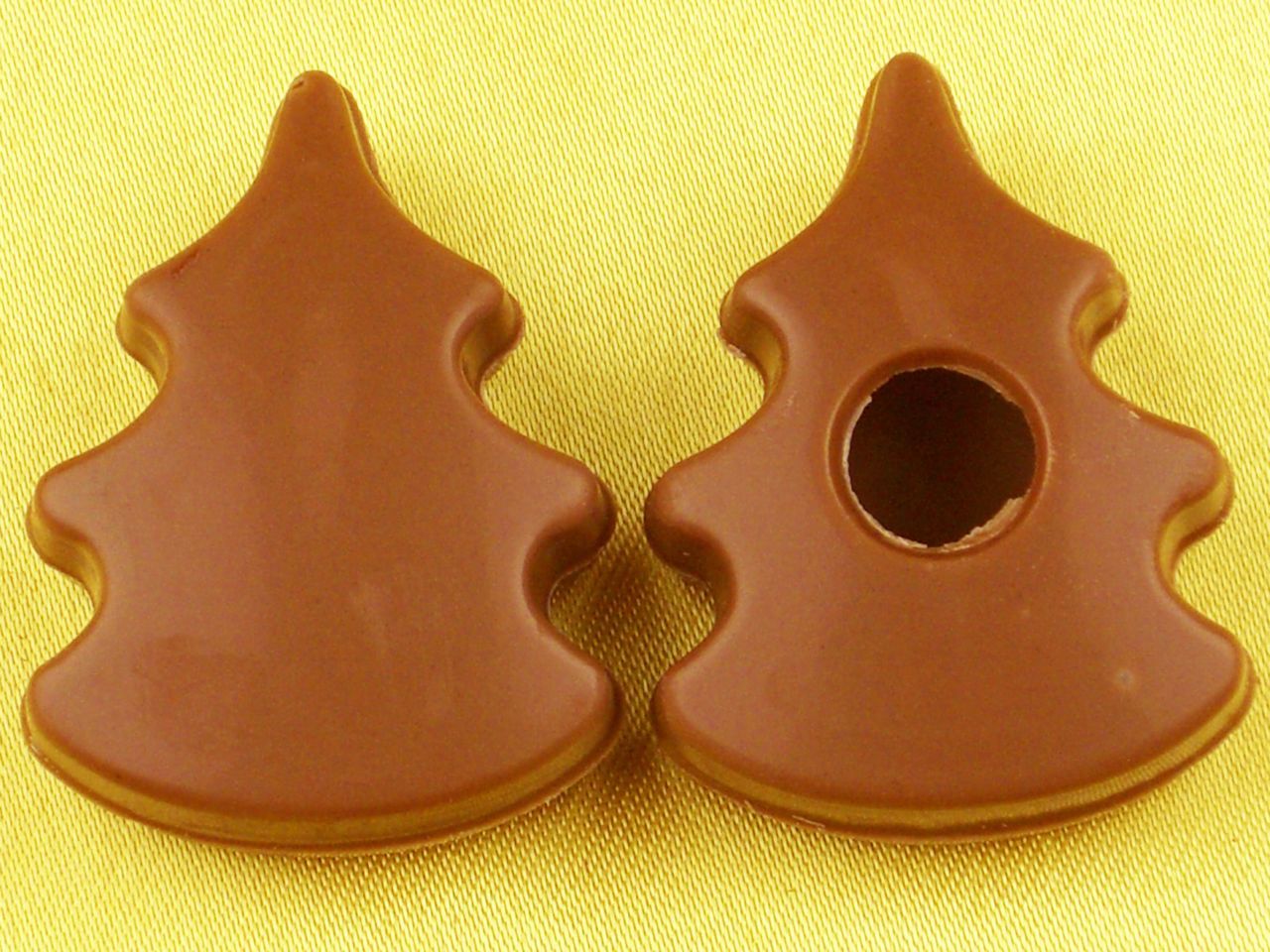 1 Folie Hohlkörper Tannenbaum Vollmilch 1 Folie Hohlkörper Tannenbaum Vollmilch von Cake-Masters Basics