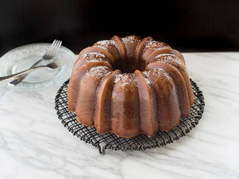 Nordic Ware 6 Cup Anniversary Bundt Pan von Nordic Ware