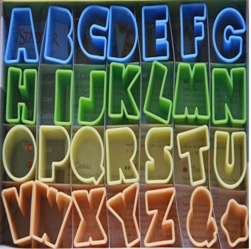 Ausstecher-Set Buchstaben, Kunststoff-Ausstechformen, 28-tlg. von Pati-Versand