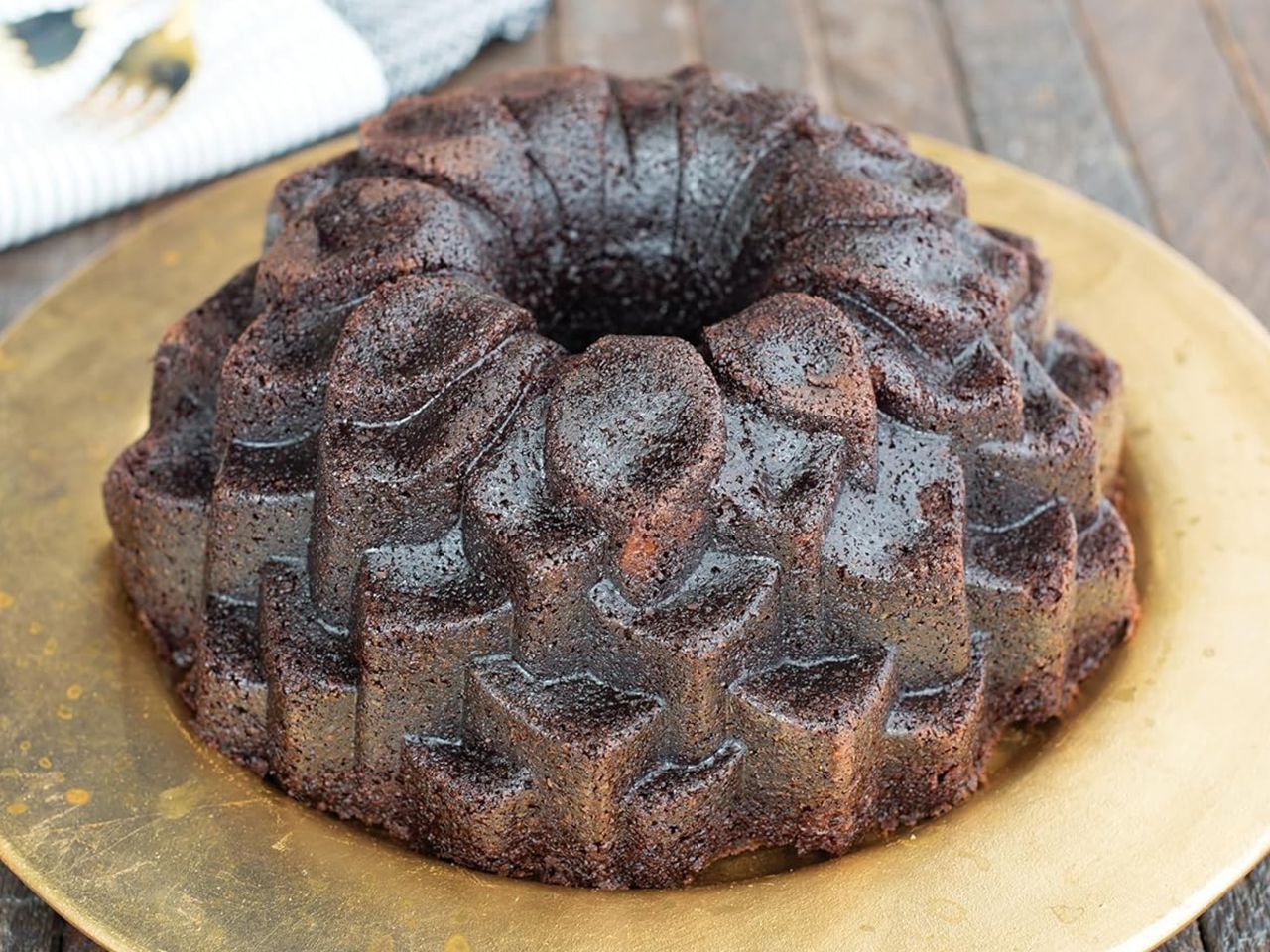 Nordic Ware Blossom Bundt Pan von Nordic Ware