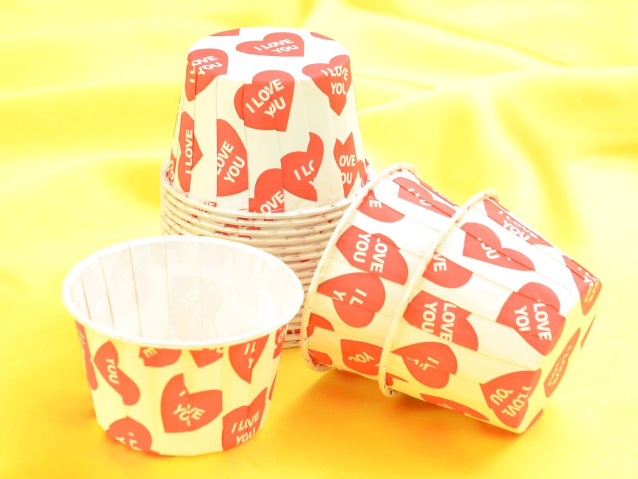 Cupcake Becher I Love You 20 Stück Cupcake Becher I Love You 20 Stück von Pati-Versand