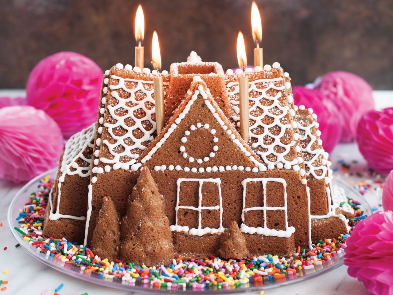 Nordic Ware Gingerbread House Bundt Pan Nordic Ware Gingerbread House Bundt Pan von Nordic Ware