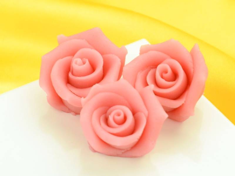 Marzipan-Rosen mittel rosa 36 Stück von Pati-Versand