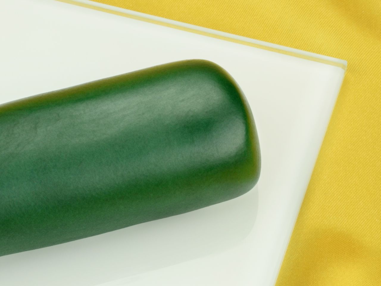 Rollfondant PREMIUM PLUS waldgrün 1kg Rollfondant PREMIUM PLUS waldgrün 1kg von Cake-Masters