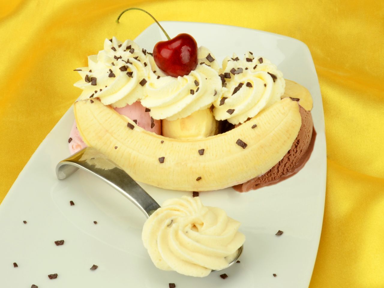 Sahnestand Bananen Split 100g Sahnestand Bananen Split 100g von Cake-Masters
