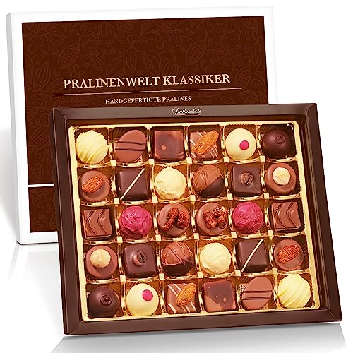 Pralinenbote – Pralinenwelt Klassiker mit 30 handgefertigten Pralinen deutscher Chocolatiers, das Pralinen Geschenk von Pralinenclub