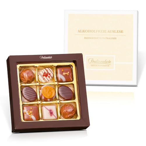 Pralinenbote Genussmanufaktur – Alkoholfreie Auslese mit 9 handgefertigten Pralinen deutscher Chocolatiers, das edle Pralinen Geschenk für Sie und Ihn Pralinenbote Genussmanufaktur – Alkoholfreie Auslese mit 9 handgefertigten Pralinen deutscher Chocolatiers, das edle Pralinen Geschenk für Sie und Ihn von Pralinenclub