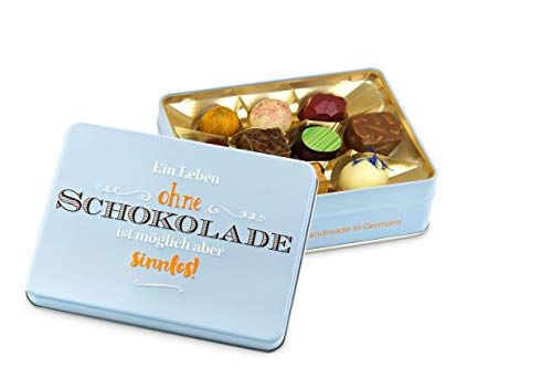 Präsentdose "Ein Leben ohne Schokolade ist möglich, aber sinnlos" 125g, Manufakturqualität!, handgefertigt von den Konditoren der Confiserie Rabbel...für ein Lächeln mehr am Tag Präsentdose "Ein Leben ohne Schokolade ist möglich, aber sinnlos" 125g, Manufakturqualität!, handgefertigt von den Konditoren der Confiserie Rabbel...für ein Lächeln mehr am Tag von Rabbel
