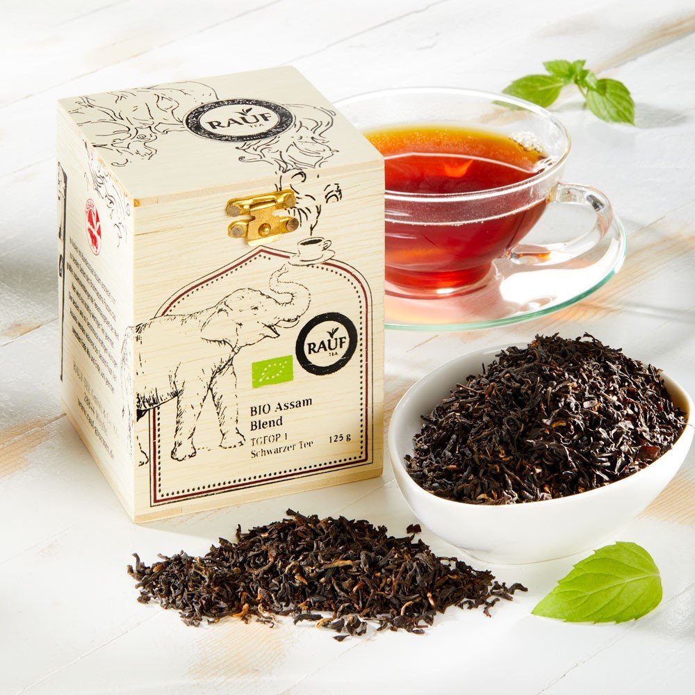 Rauf Tee Schwarztee Assam Blend Bio Holzkiste von Rauf Tee