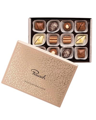 Rausch Nougat-Pralinen 12 Stück – cremiges Nougat umhüllt von zartschmelzender Bitter-, Vollmilch- und weißer Schokolade – Schön als Geschenk – 130g Packung mit 12 Meisterhaften Pralinen Rausch Nougat-Pralinen 12 Stück – cremiges Nougat umhüllt von zartschmelzender Bitter-, Vollmilch- und weißer Schokolade – Schön als Geschenk – 130g Packung mit 12 Meisterhaften Pralinen von Rausch