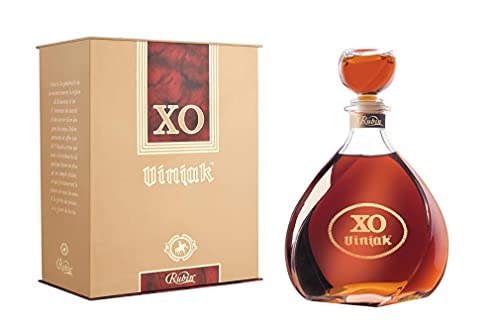 Vignac Rubin XO 10 yahre alt aus Serbien Vignac Rubin XO 10 yahre alt aus Serbien von Rubin