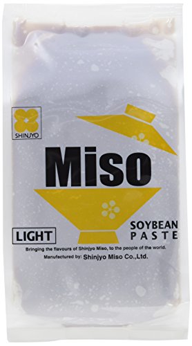 SHINJYO MISO Shiro – Helle Miso-Suppenpaste aus Japan – Ideal zum Kochen von Misosuppe oder zum Würzen von Dressings & leichten Marinaden – 1 x 500 g von Shinjyo Miso