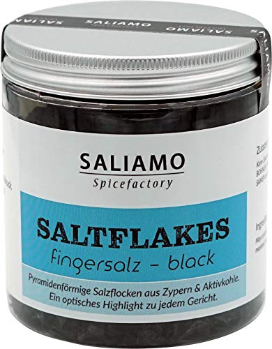 125g Fingersalz Salt Flakes Black, Pyramiden Flakes schwarz, Meersalz mit Aktivkohle, schwarzes Pyramiden Salz aus Zypern | Saliamo von Saliamo