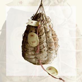 Salumificio Rossi Culatello Classico von Hand mit einem Seil gebunden, ungeschält (3,8-4,4Kg) - ganz von Salumificio Rossi