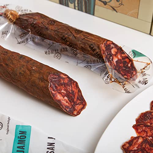 SAN JAMÓN. Handwerklich hergestellte Ibérico Cular Chorizo. Luftgetrocknet und vakuumverpackt. Ganze Stücke von 600 g Ibérico Bellota Chorizo. von San Jamon