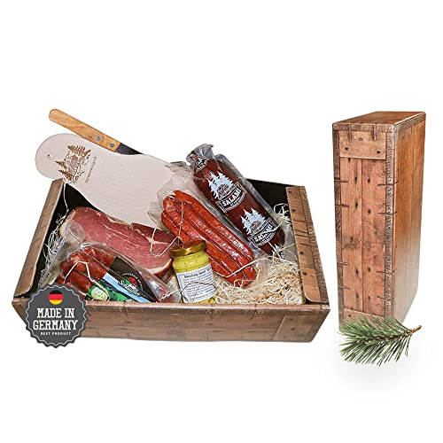 Schwarzwald Metzgerei Geschenkkorb „Nostalgie – 6-teiliger Präsentkorb mit leckeren & herzhaften Wurstspezialitäten wie Schwarzwälder Schinken oder Landjäger, Schneidebrett & -messer und Gourmet-Senf von Schwarzwald Metzgerei Schaufler