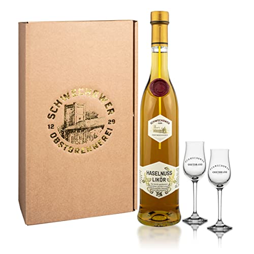 Schwechower Likör Haselnuss 0,5l + 2 Bouquetgläser Geschenkkarton (20% Vol.) - Geschenkset, Präsent 500ml von Schwechower Obstbrennerei GmbH