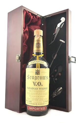 Seagram's V.O. Canadian Whisky 1968 in einer mit Seide ausgestatetten Geschenkbox, 1 x 700ml von Seagram's V.O. Canadian