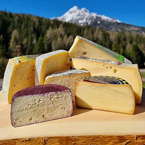 Südtiroler Käsesortiment Schaukäserei Drei Zinnen Südtiroler Käsesortiment Schaukäserei Drei Zinnen von Sennerei Drei Zinnen