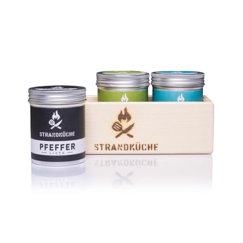 Strandküche 3er Gewürze Geschenkset Bulli 185 g I Bio Gewürze Set Basic mit Pfeffer Meersalz und Kräuter-Gewürzmischung I Exklusive Gewürze in handgefertigter Holzbox mit Geschenkbanderole von Strandküche