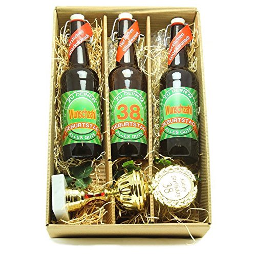 Bier Geschenk zum 38.Geburtstag Geburtstagsgeschenk achtunddreißigster Geburtstag Präsentkarton mit Bier und Pokal zum 38. Geburtstag von SünGross